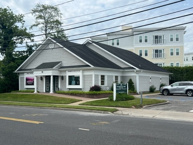 311 Barnum Ave, Port Jefferson, NY for Sale