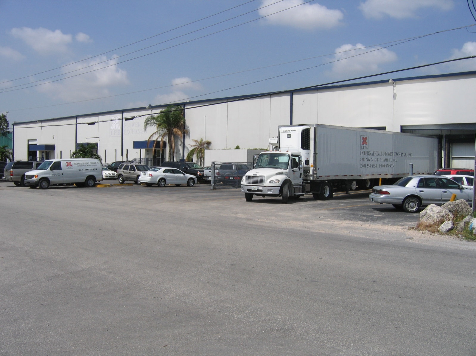 2980 NW 74th Ave, Miami, FL for Rent