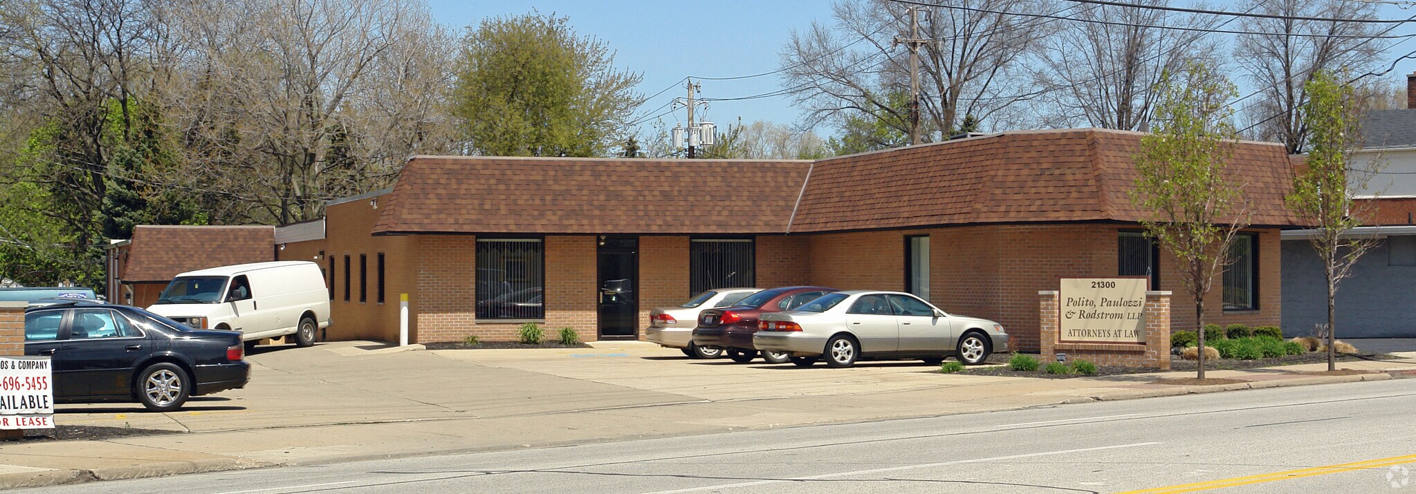 21300 Lorain Rd, Fairview Park, OH for Rent