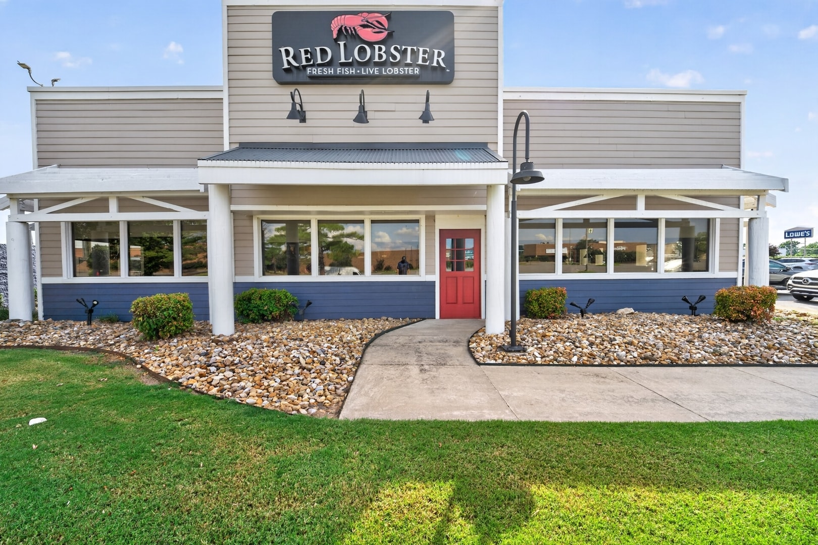 3000 Pines Mall Dr, Pine Bluff, AR for Sale