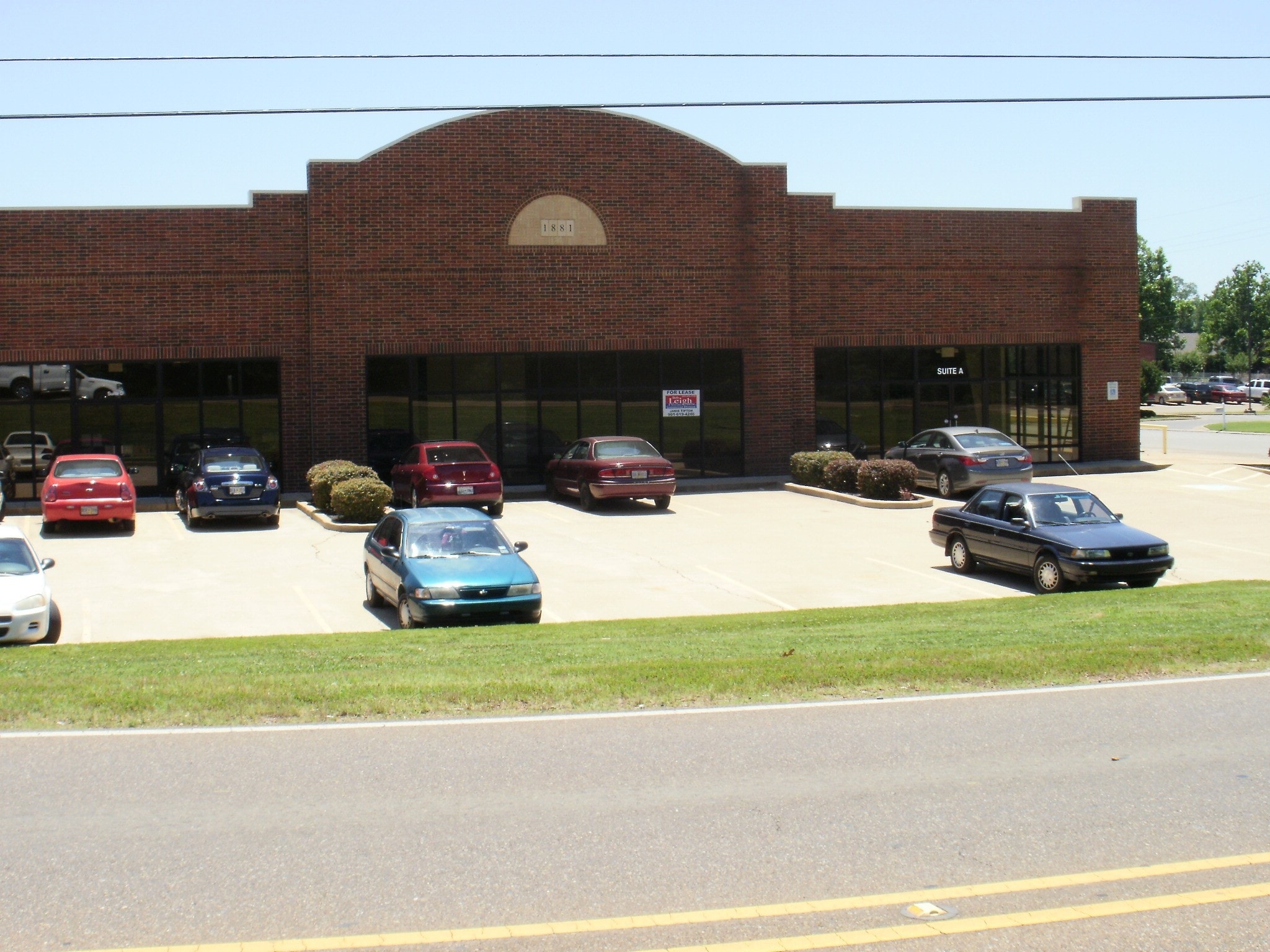 1881 Nail Rd W, Horn Lake, MS for Rent