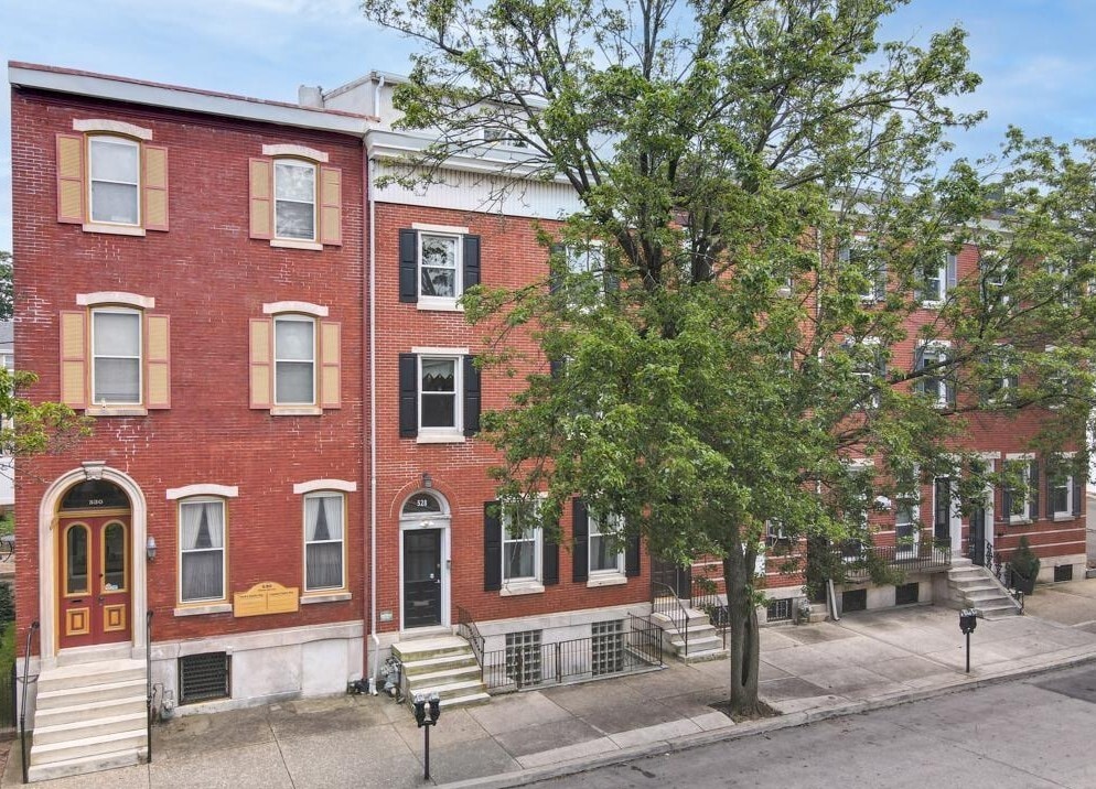 528 Swede St, Norristown, PA for Sale