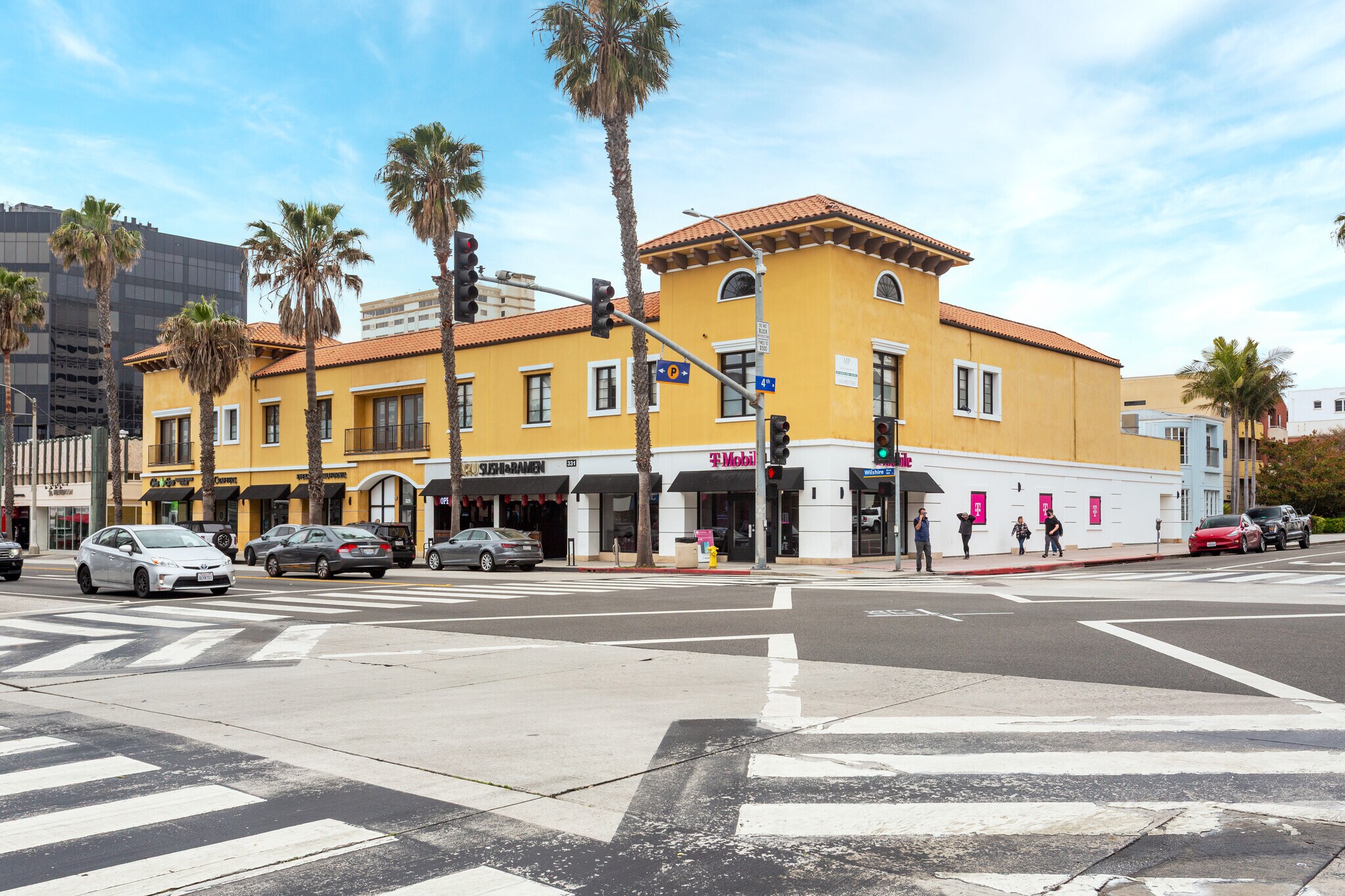 319-335 Wilshire Blvd, Santa Monica, CA for Rent