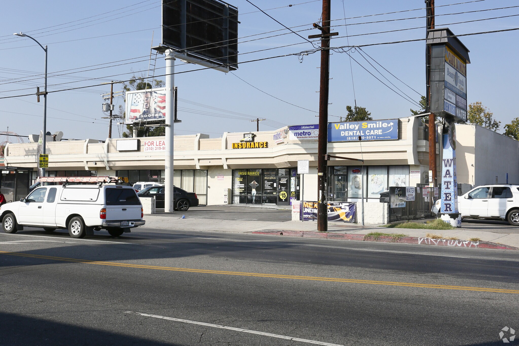 1365113661 Vanowen St Van Nuys, CA 91405 Shopping Center Property