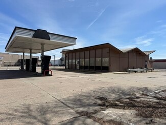 Little Falls, MN Retail - 100 Lindbergh Dr NW