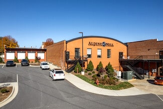 Morganton, NC Retail - 109 E Fleming Dr