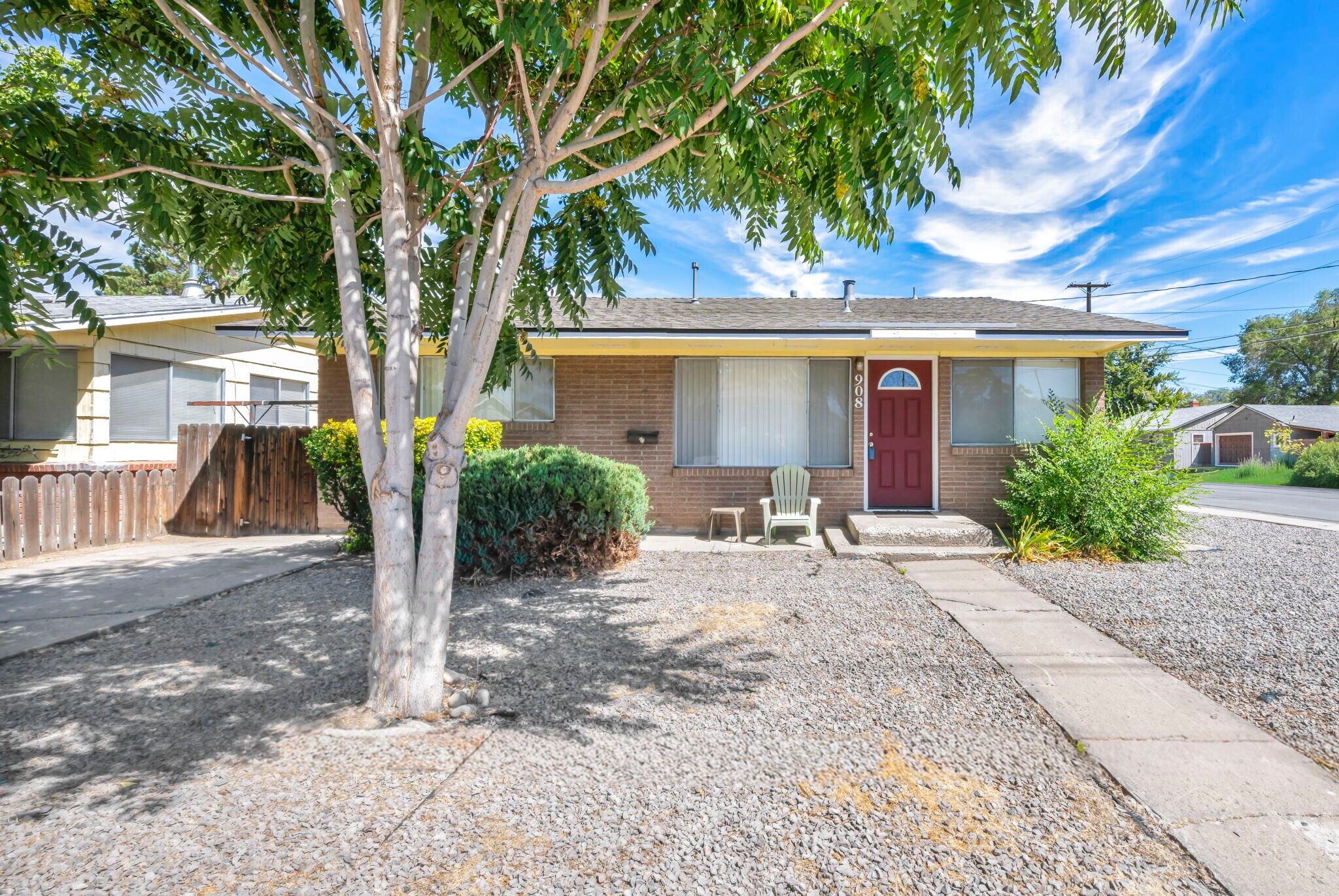 908 12th St, Sparks, NV for Sale