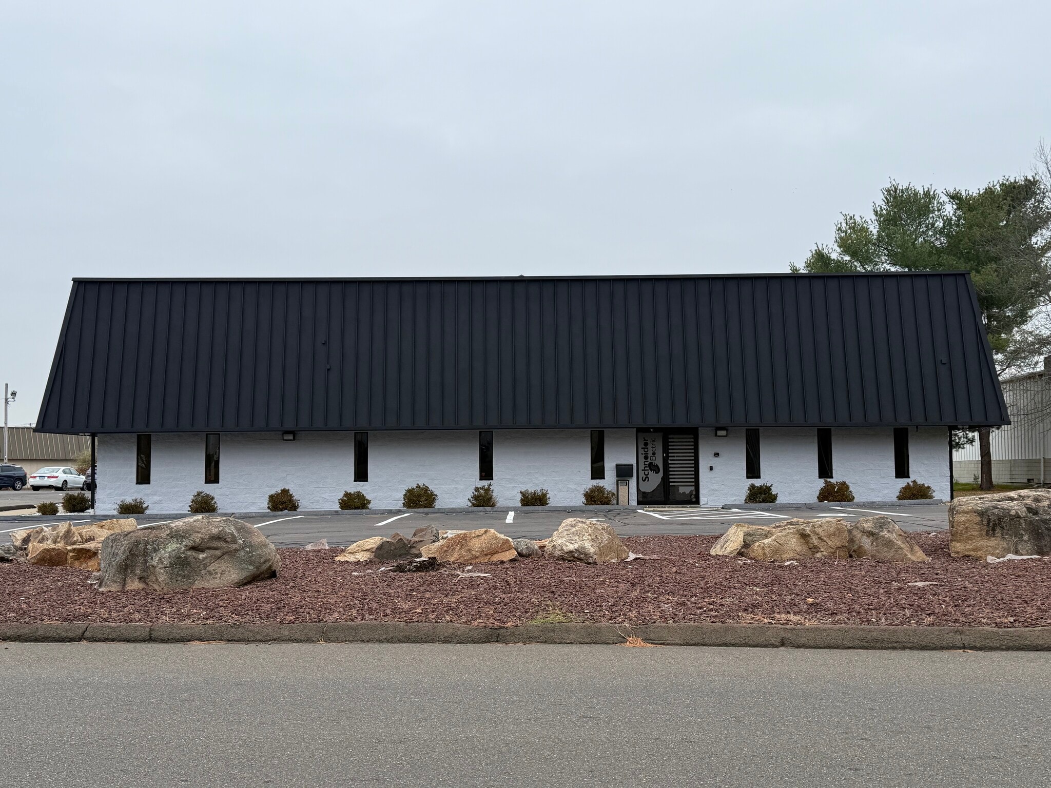 182 Commerce St, East Haven, CT for Rent