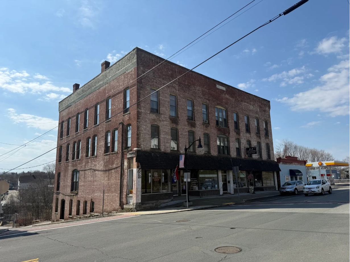 106 Main St, Spencer, MA for Sale