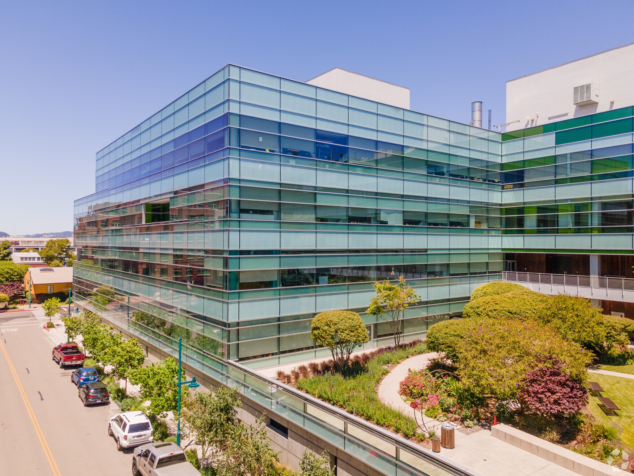 5885 Hollis St, Emeryville, CA for Rent