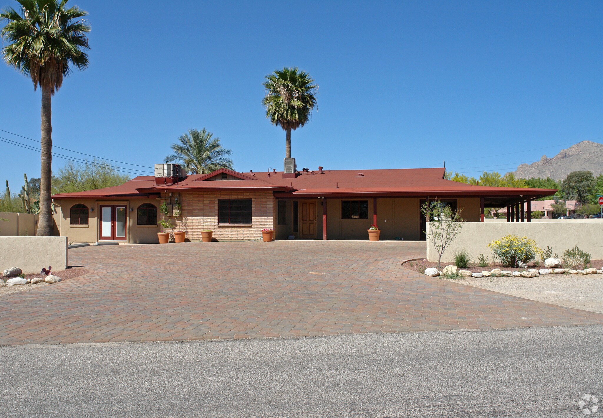 6615 N Oracle Rd, Tucson, AZ for Sale