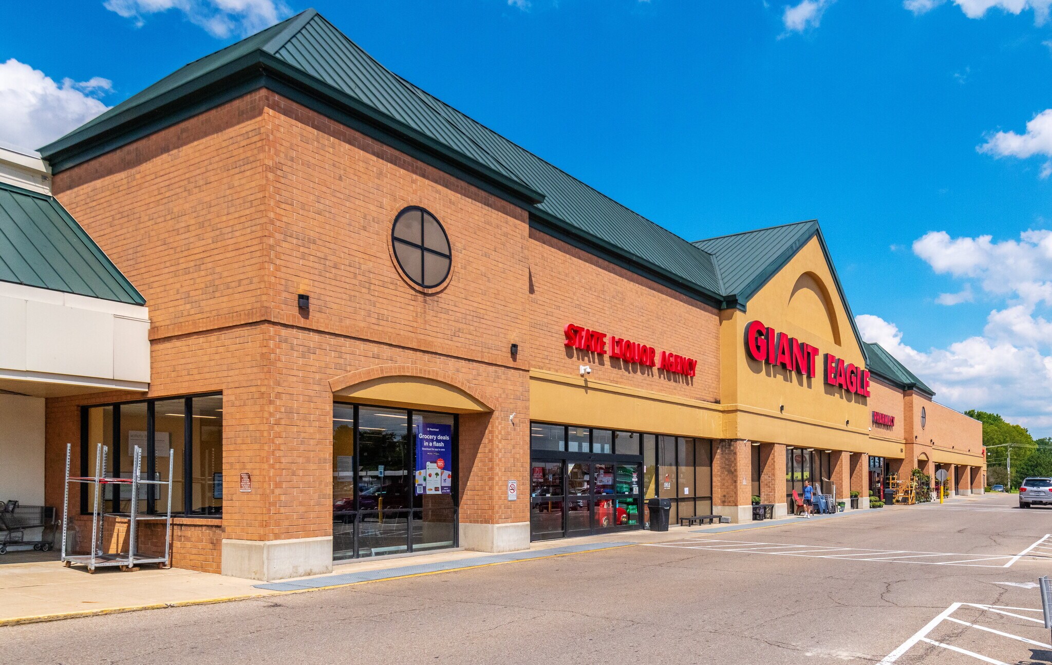 607 Hebron Rd, Heath, OH for Rent