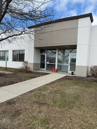 Lake Barrington, IL Office/Medical - 22285 N Pepper Rd