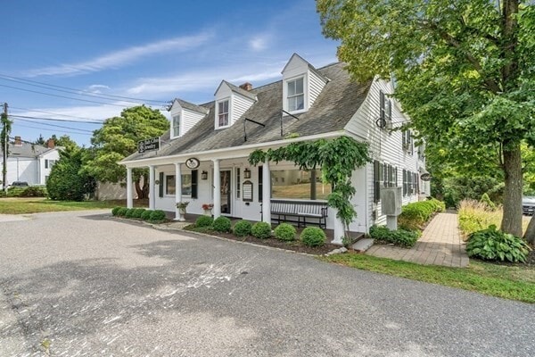 353 Boston Post Rd, Sudbury, MA for Rent