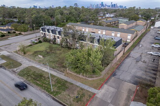 Houston, TX Apartments - 3501 N Macgregor Way