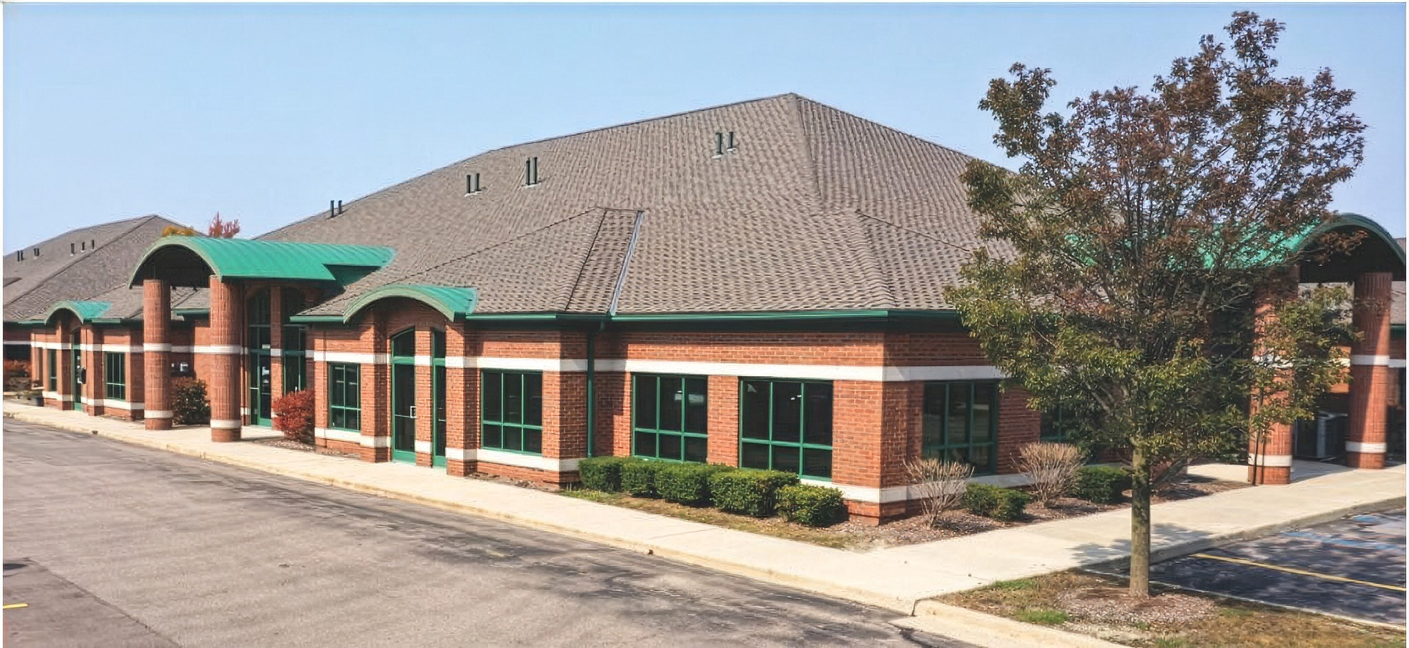 48581-48625 Hayes Rd, Shelby Township, MI for Rent