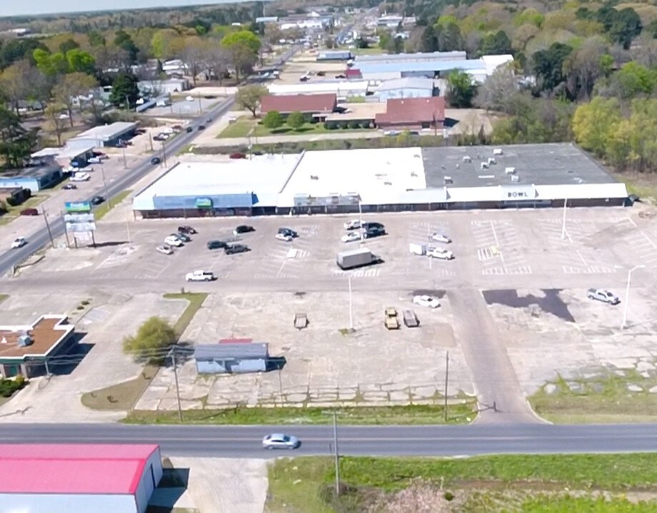 440 S Bradley Ave, El Dorado, AR for Rent