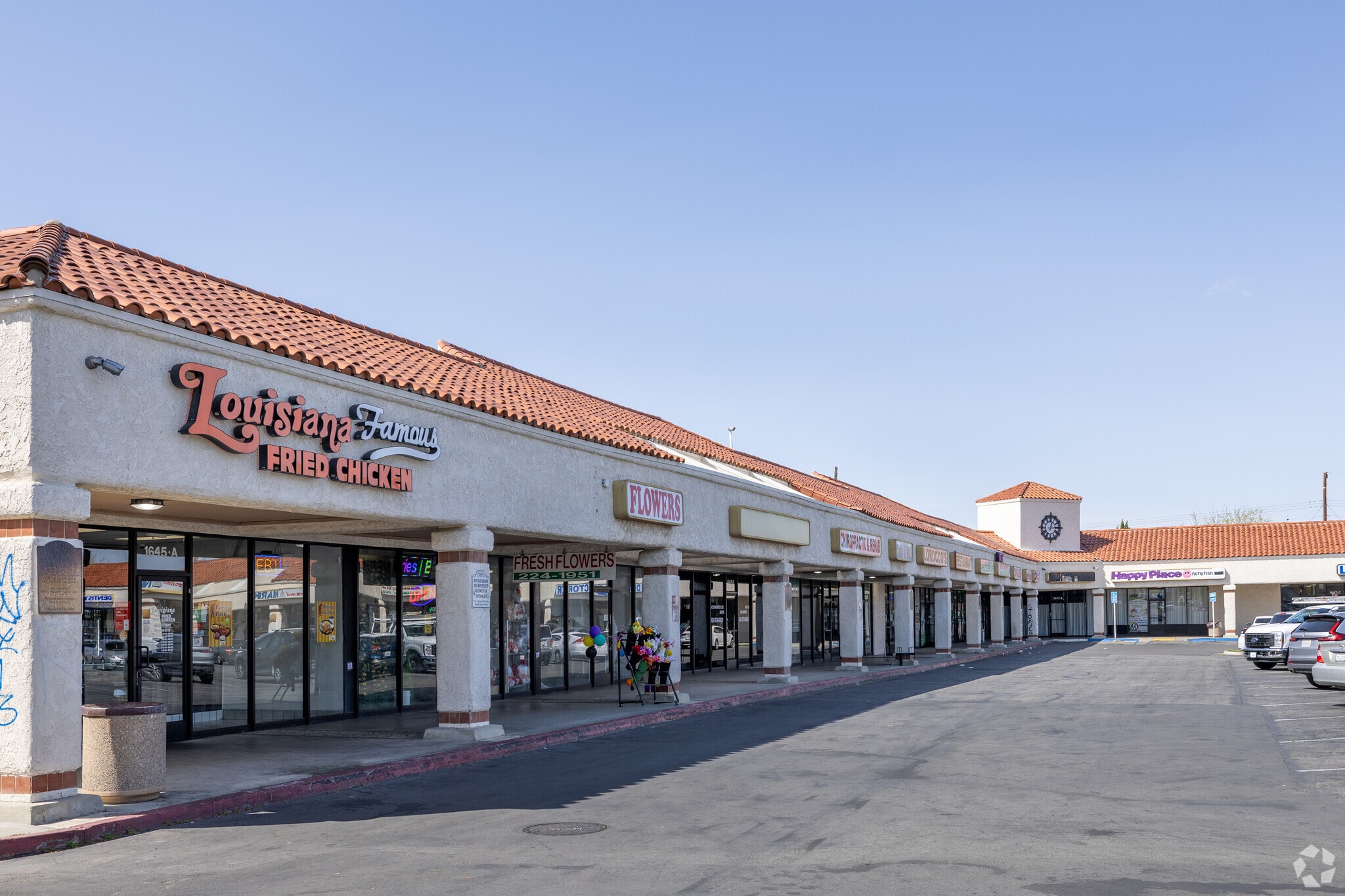 1645-1647 E Palmdale Blvd, Palmdale, CA for Rent