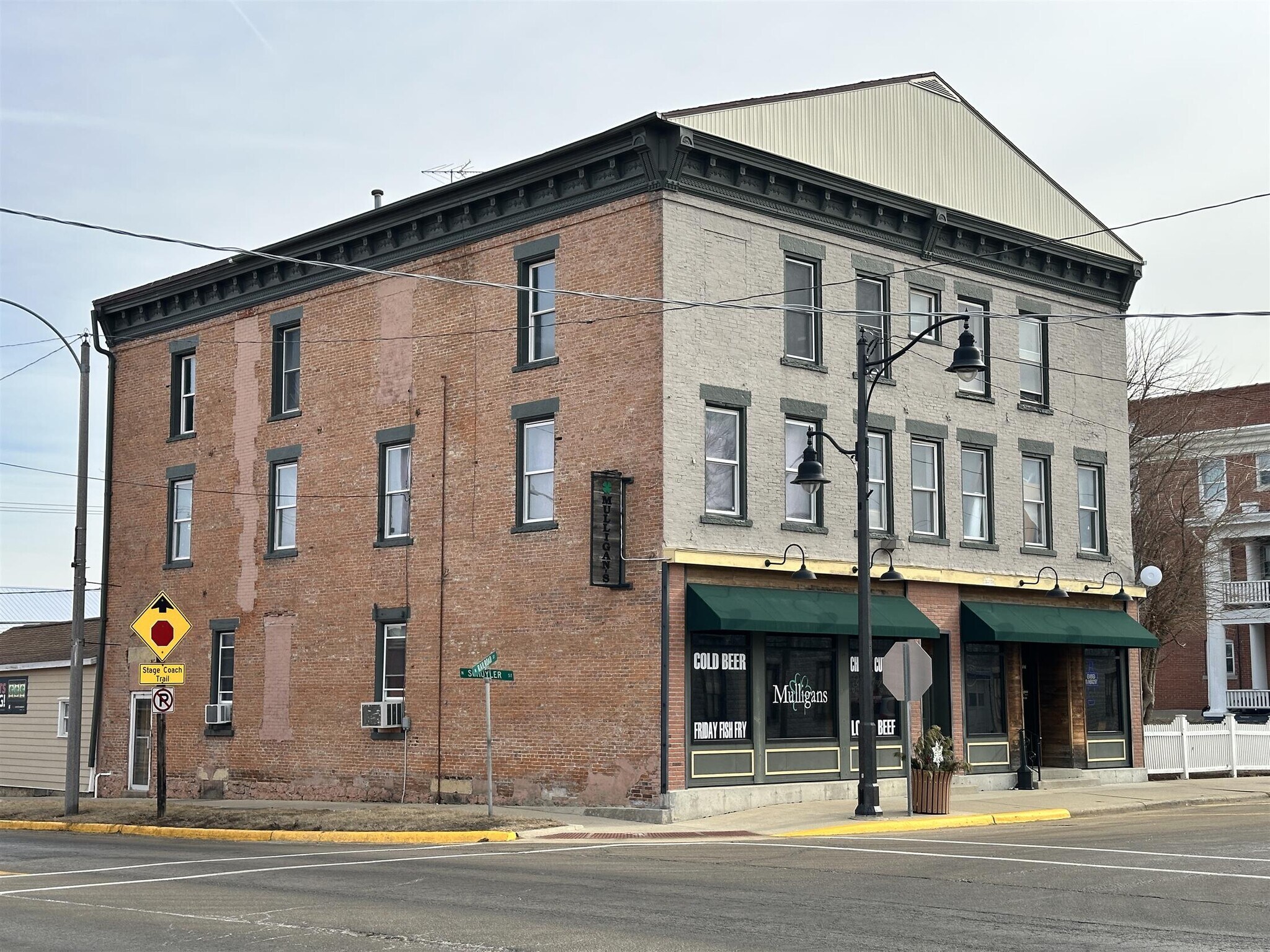 102 E Railroad St, Lena, IL for Sale