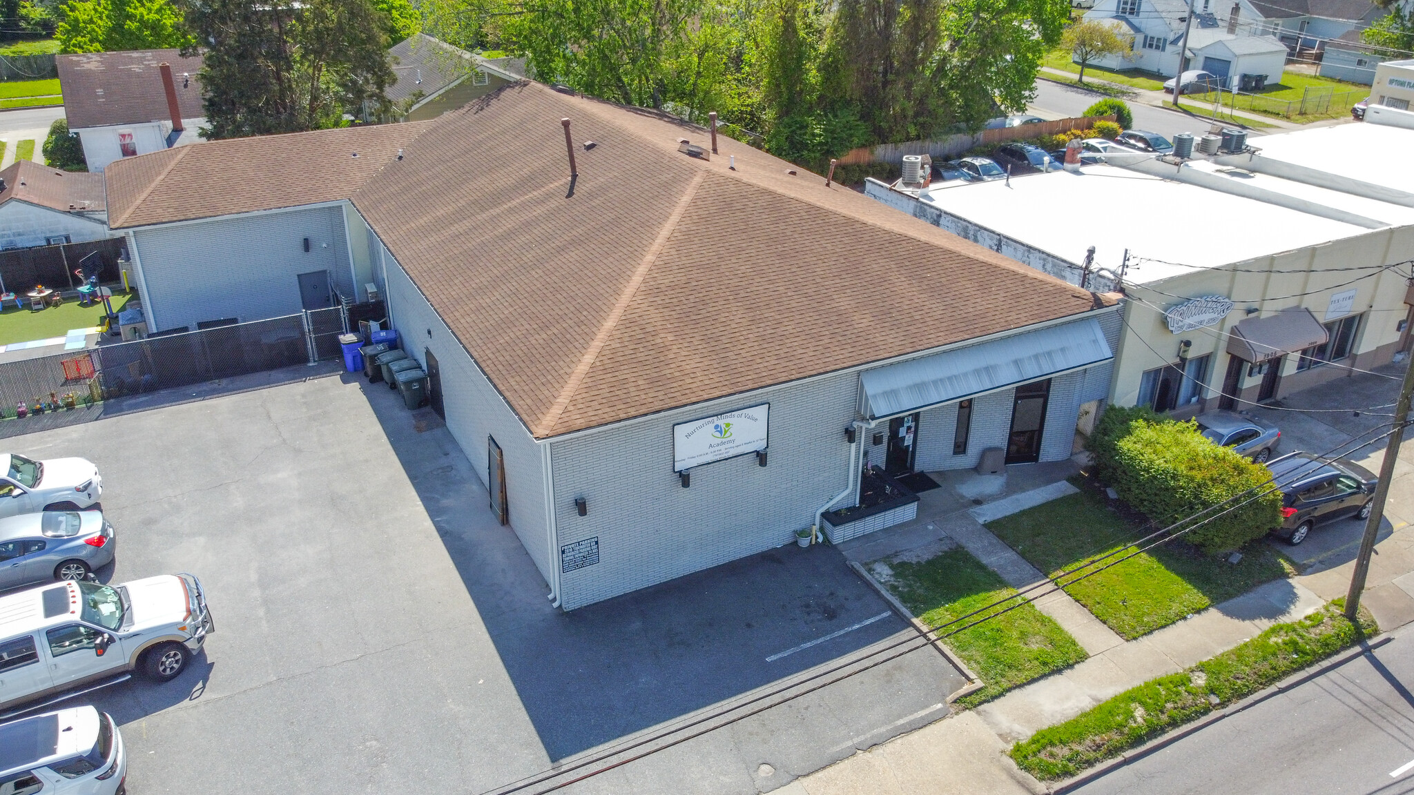 2810 Tidewater Dr, Norfolk, VA for Sale