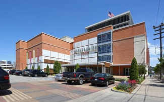 Houston, TX Freestanding - 3100 Travis St