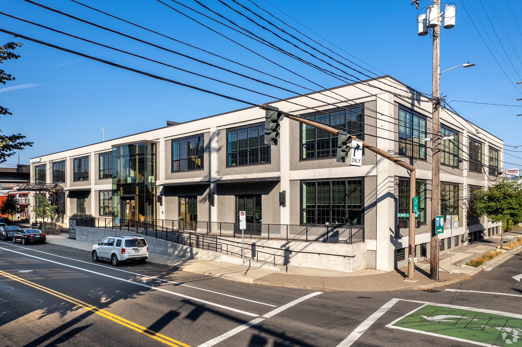 1510 SE Water Ave, Portland, OR for Rent