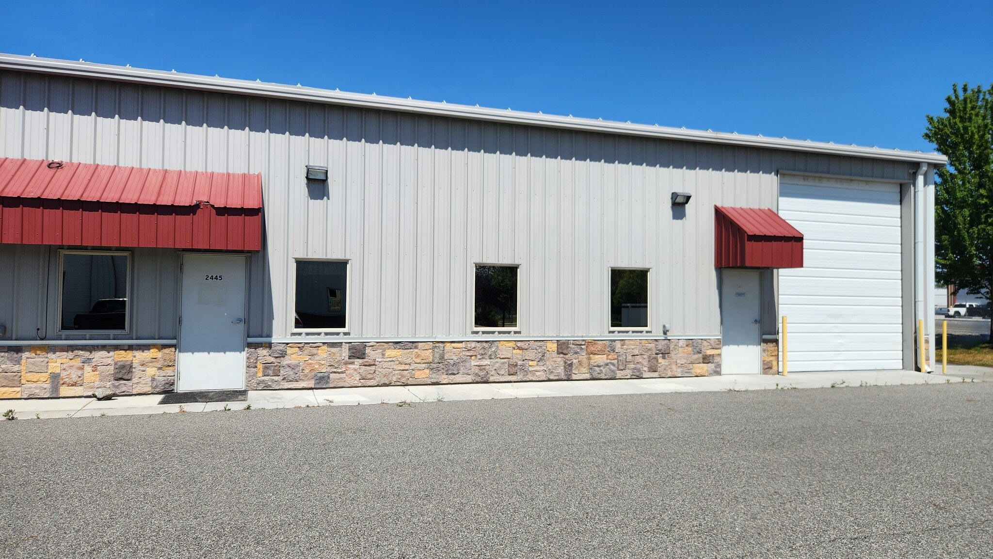 2445 Robertson Dr, Richland, WA for Rent
