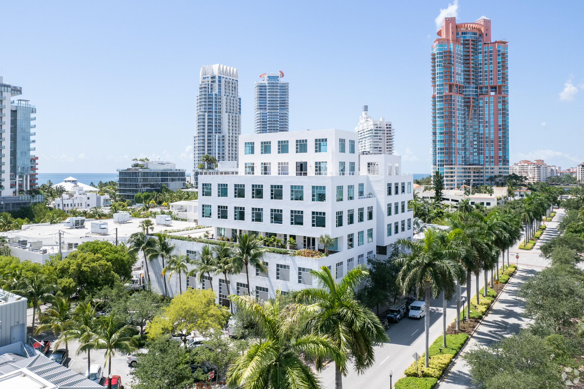 119 Washington Ave, Miami Beach, FL for Rent