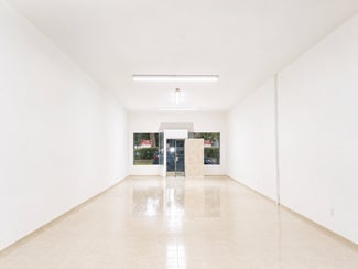 Long Beach, CA Retail - 2074 Santa Fe Ave