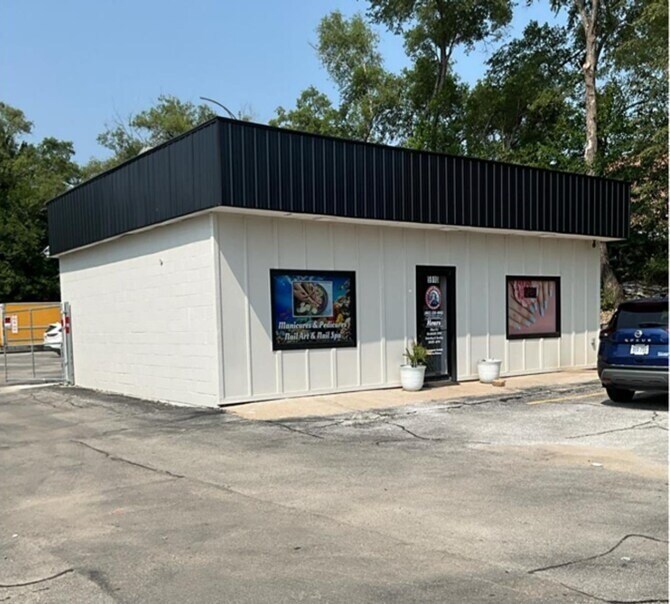 5910 Ames Ave, Omaha, NE for Rent