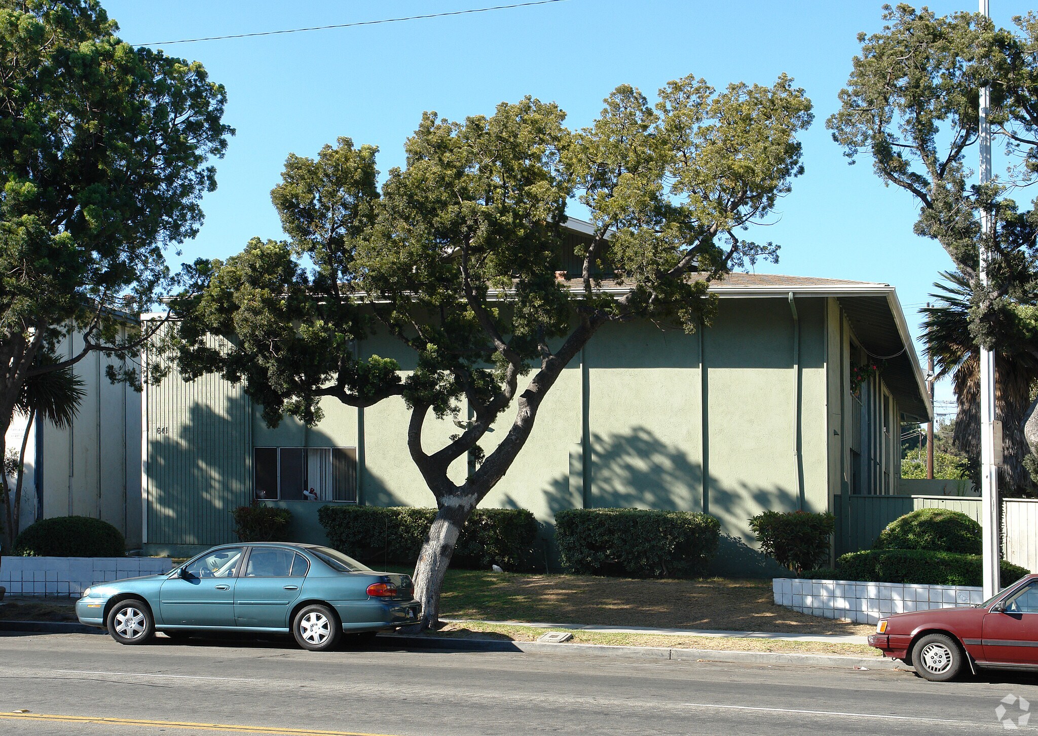 641 W Channel Islands Blvd Oxnard, CA 93033 MultiFamily Property for