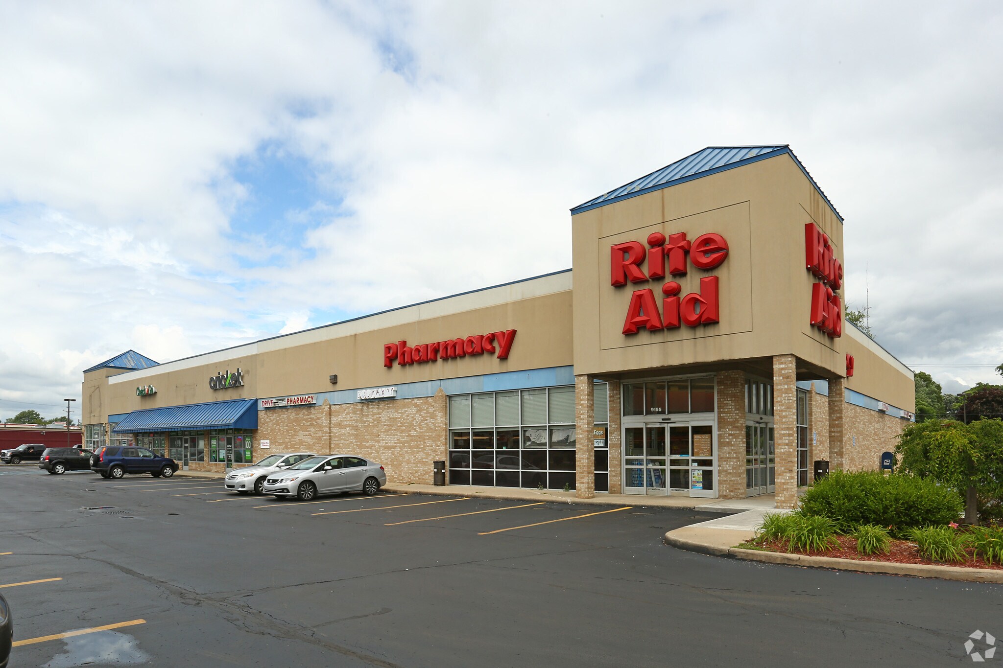 9115-9155 Telegraph Rd, Taylor, MI for Rent