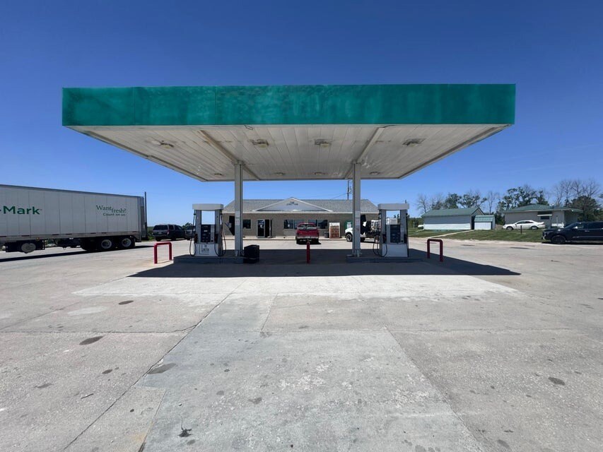 49095 US Highway 65, Lucas, IA for Sale