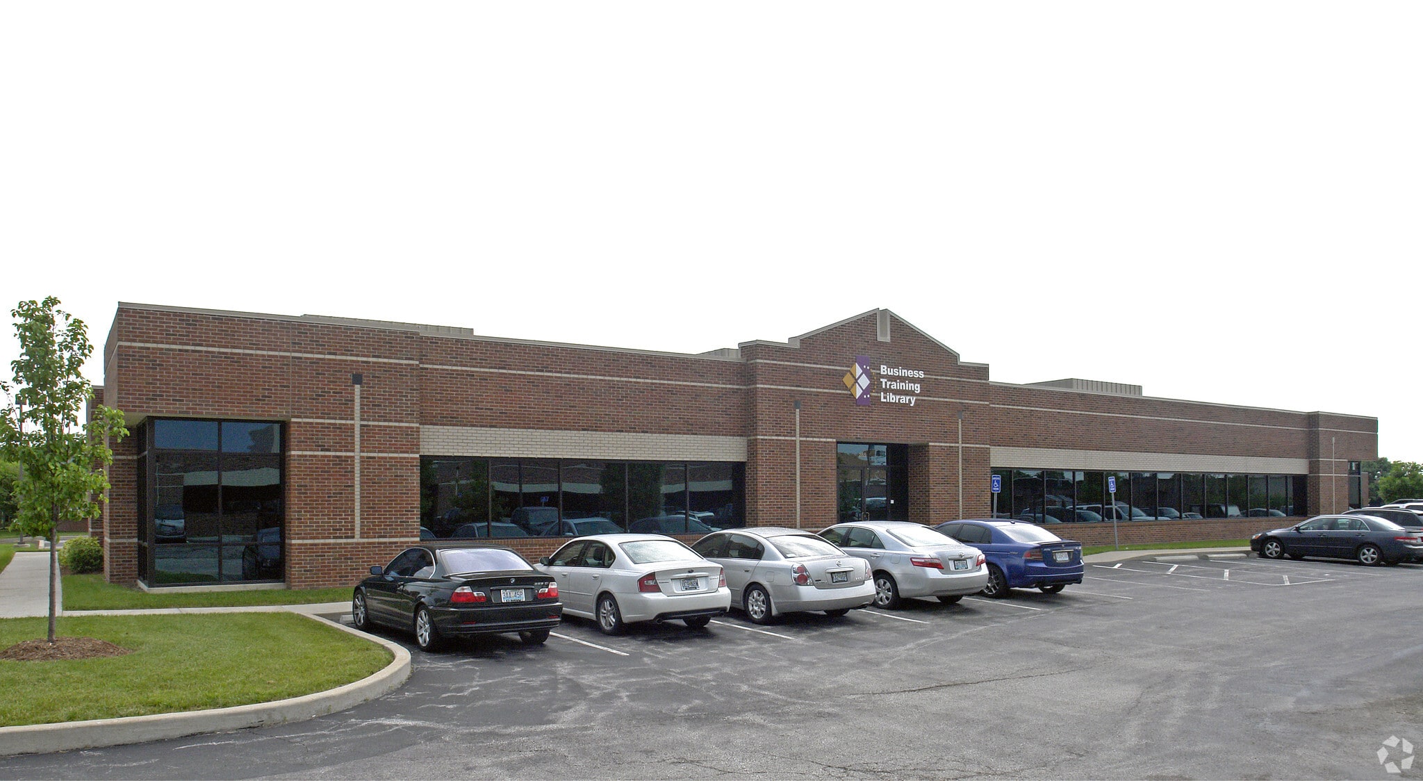 285 Chesterfield Business Pky Chesterfield, MO 63005 Office Property for Lease on