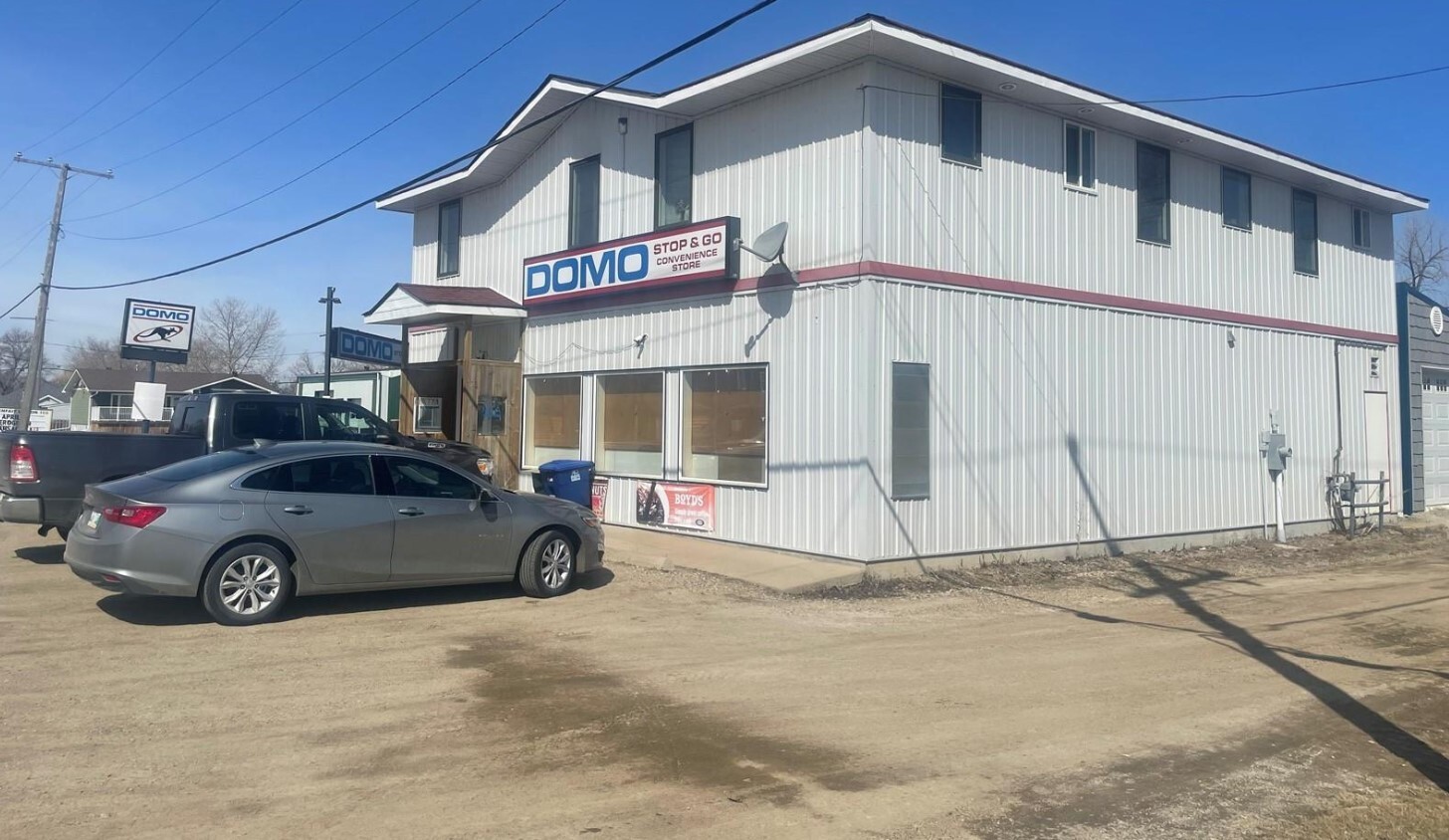 401 Main St, Bienfait, SK for Sale