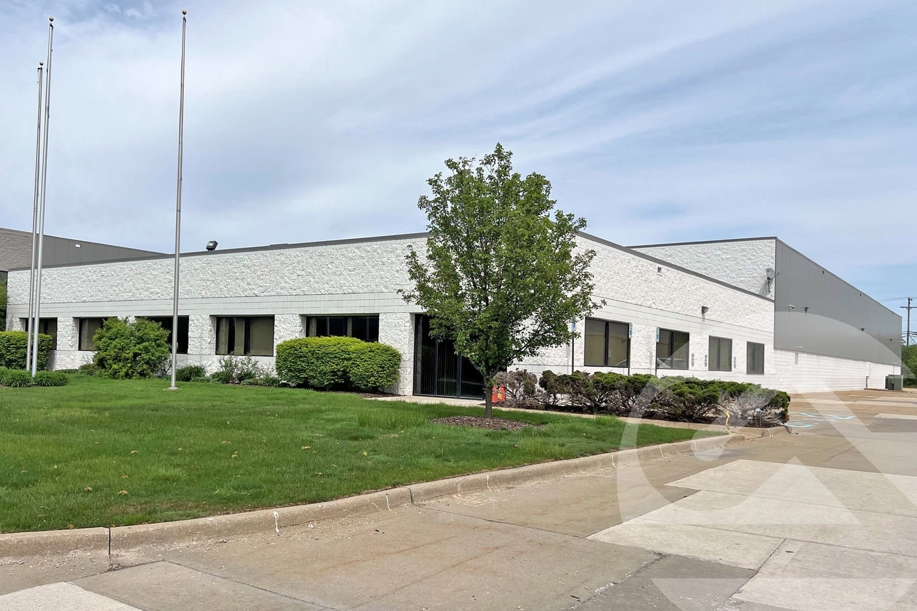 33472 Sterling Ponds Blvd, Sterling Heights, MI for Rent