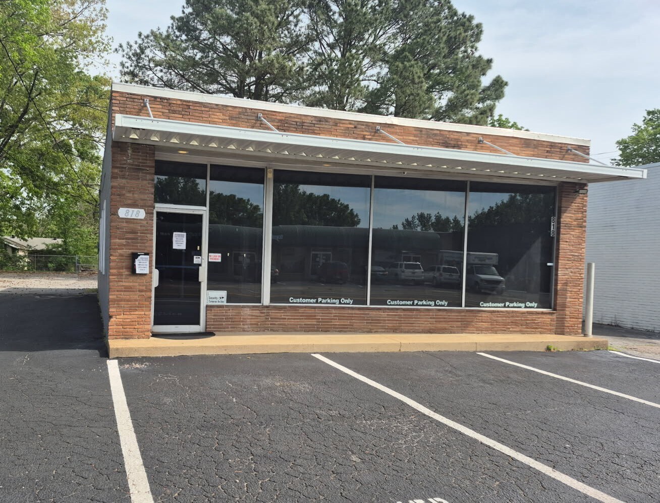 818 E Wood St, Paris, TN for Rent