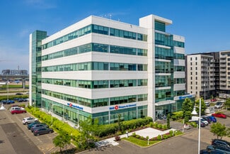 Pointe-claire, QC Coworking Space - 6500 Rte Transcanadienne