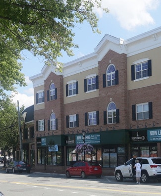 Huntington, NY Retail - 34-44 Gerard St