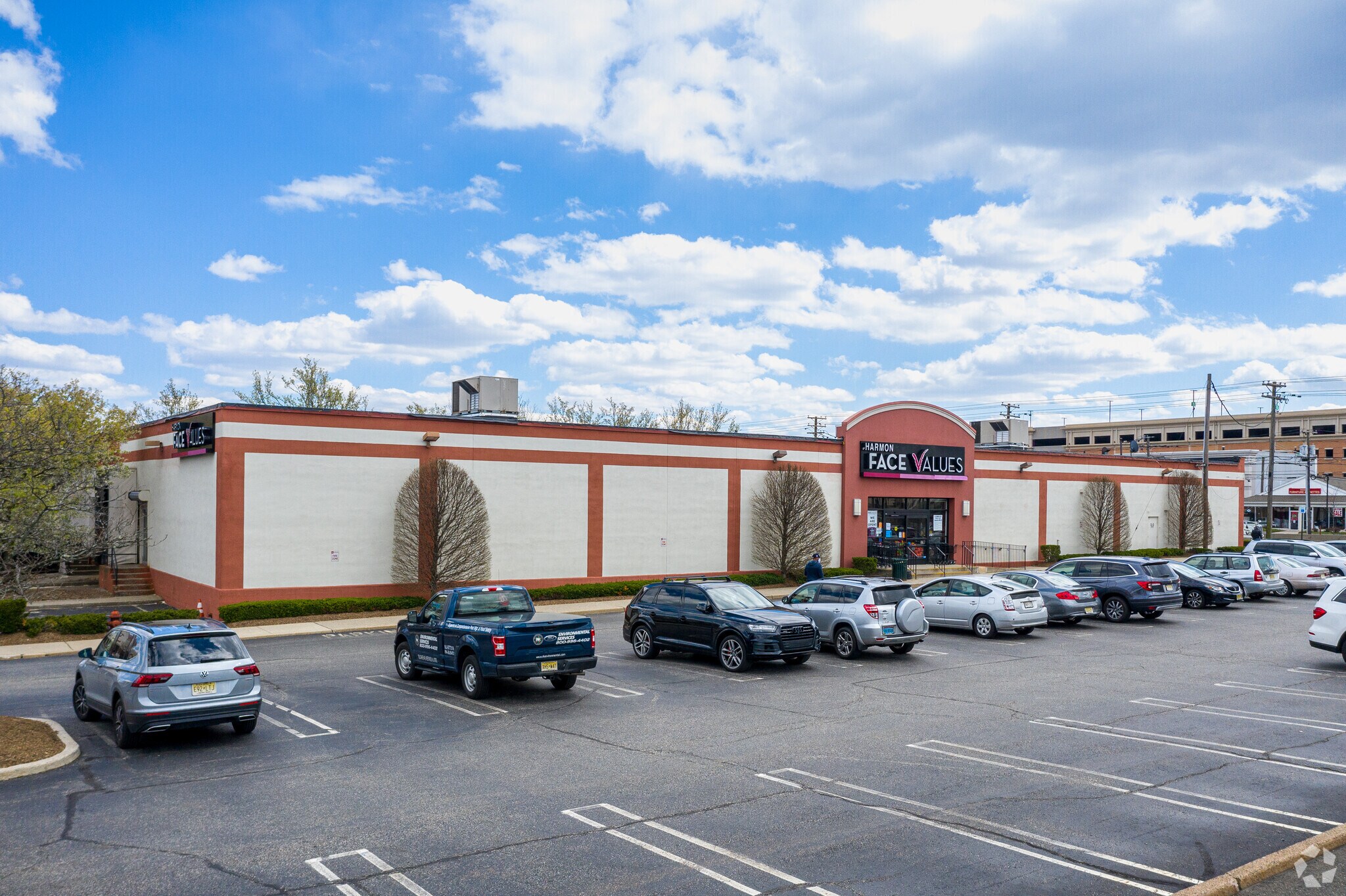 145 E State Rt 4 Paramus, NJ 07652 Retail Property for Lease on