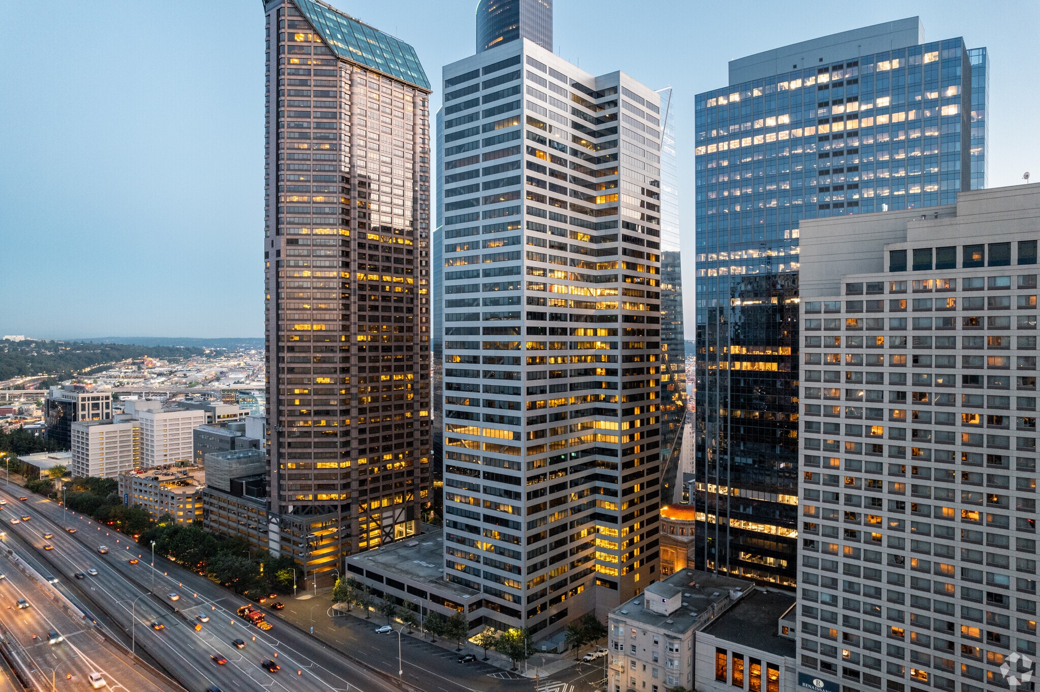 800 5th Ave, Seattle, WA for Rent