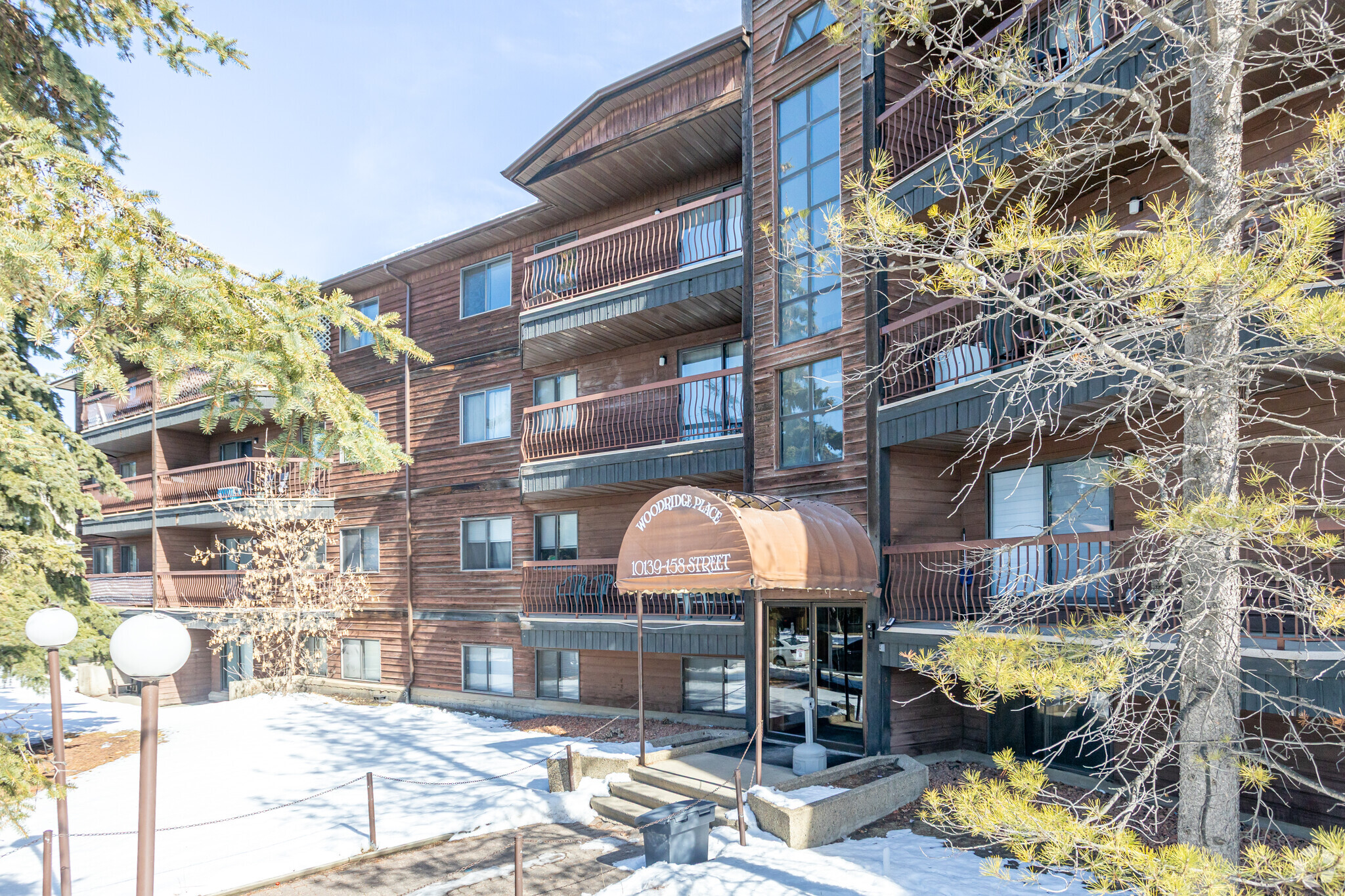 10139 158th St NW, Edmonton, AB for Sale