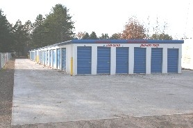 Harrison, MI Self-Storage Facilities - 3417 N Clare Ave