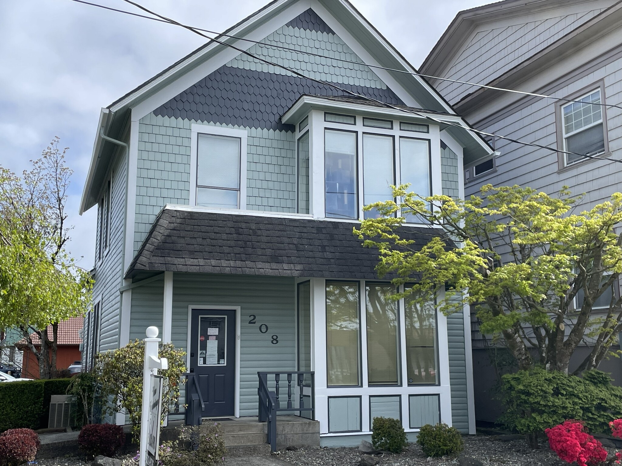 208 N H St, Aberdeen, WA for Sale