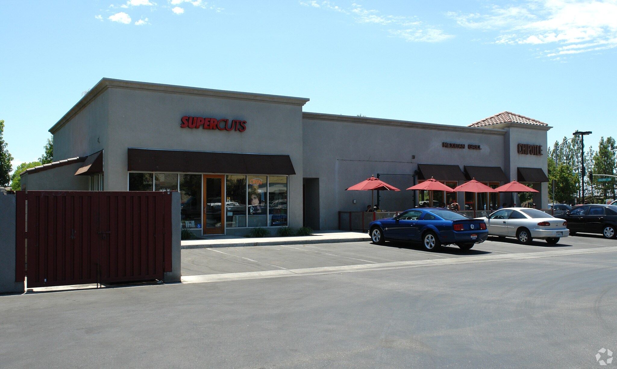 4950 Stockdale Hwy, Bakersfield, CA for Rent