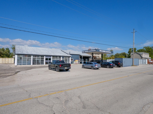 , Harrow, ON for Sale