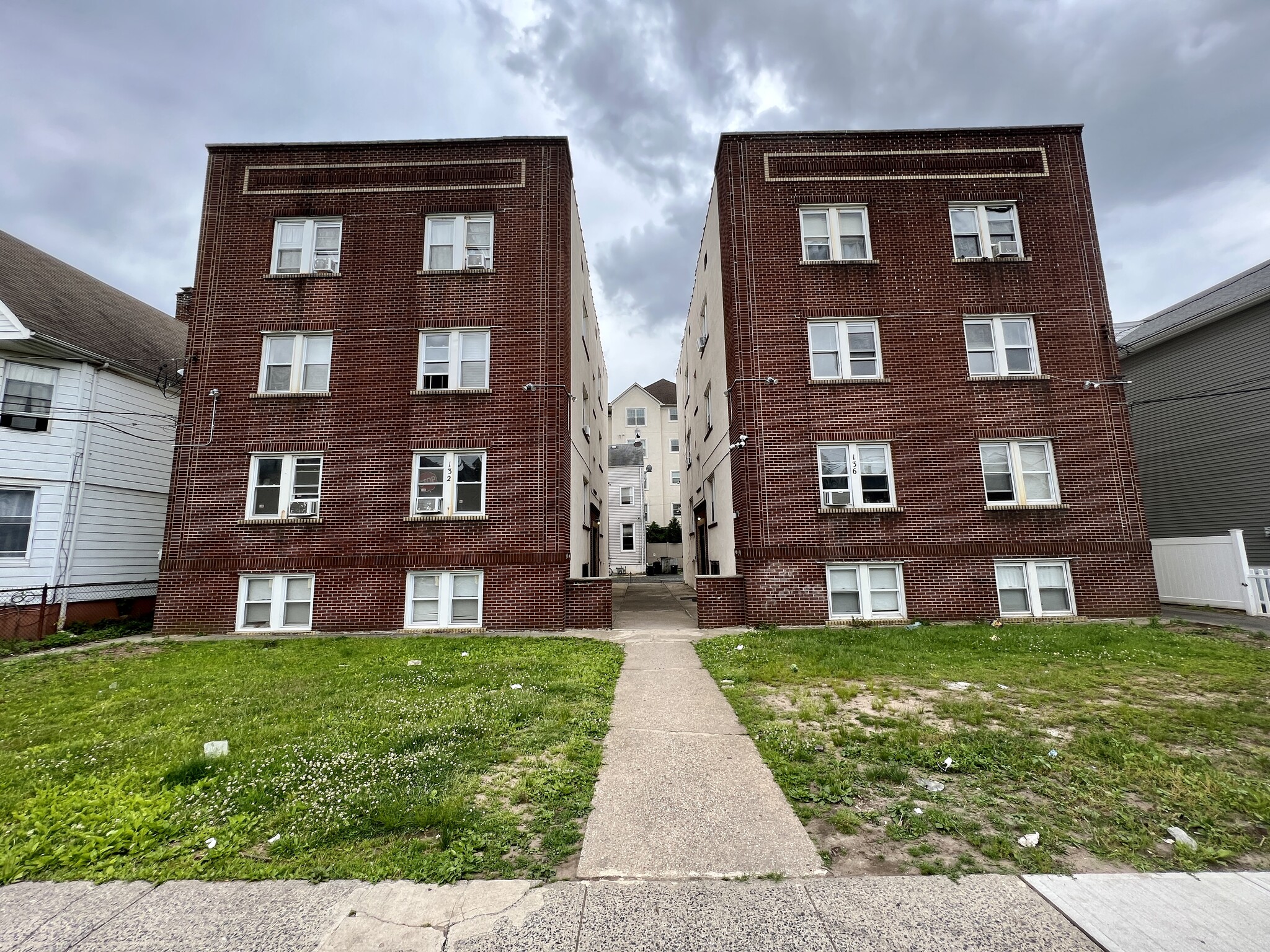 132 Elm Ave, Rahway, NJ for Sale