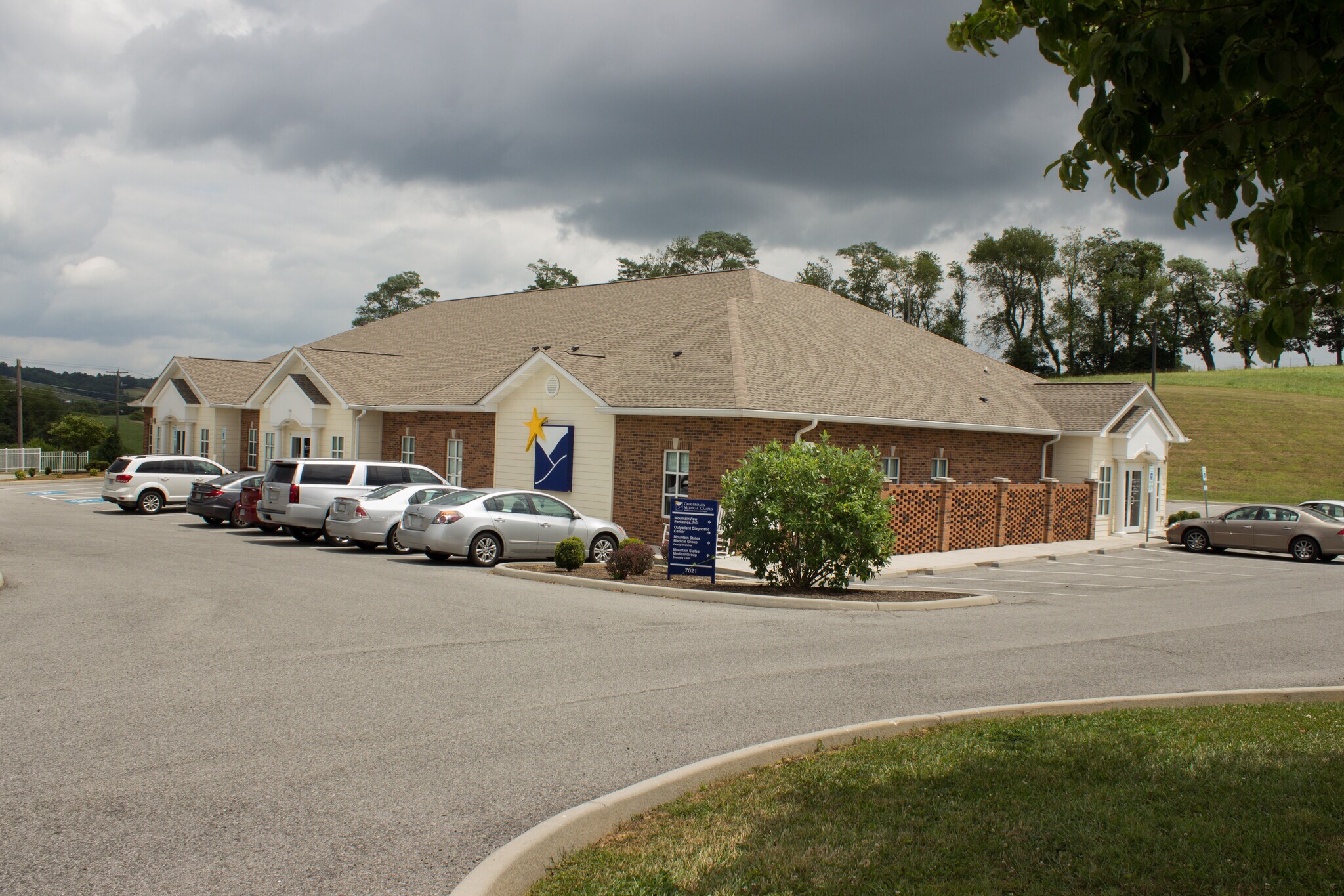 7021 W Lee Hwy, Rural Retreat, VA for Sale