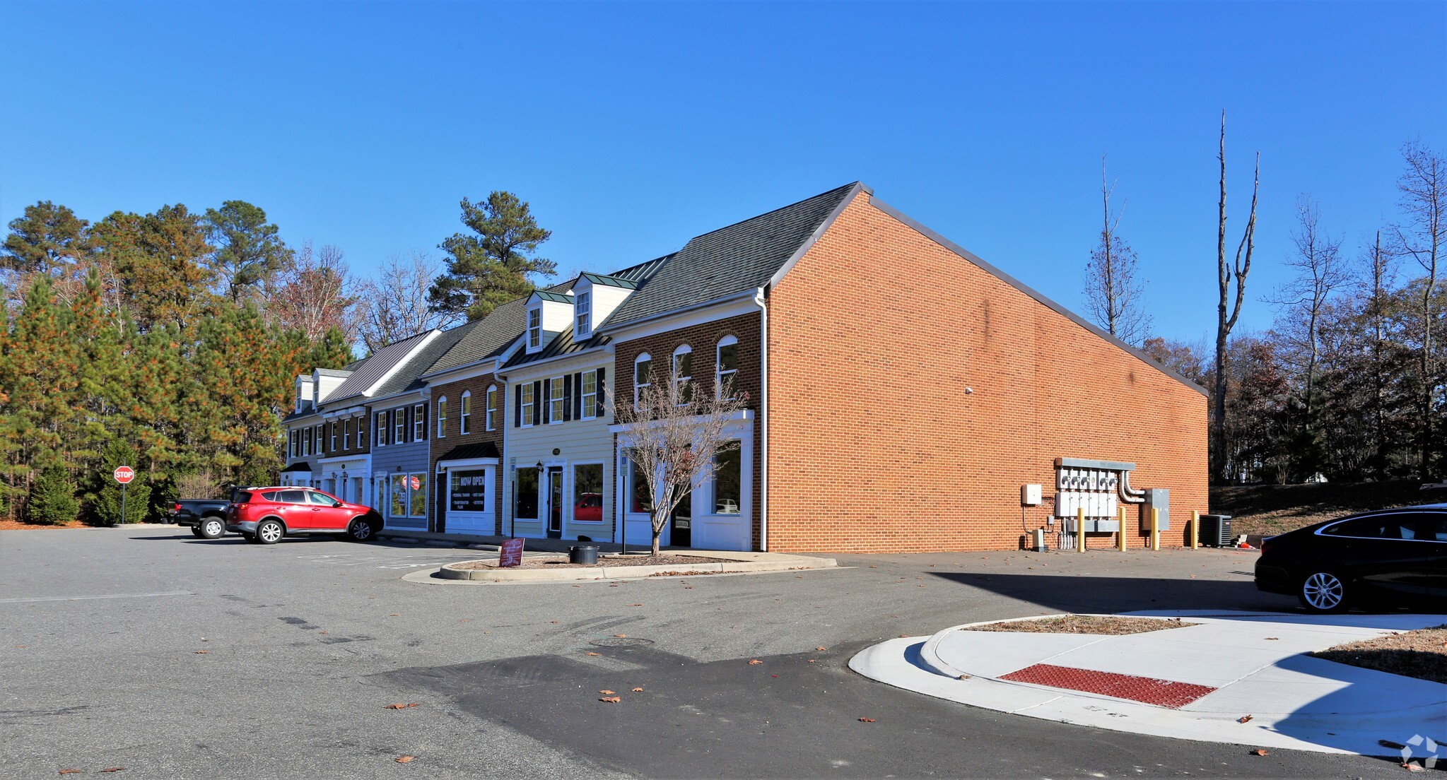 17039-17049 Merchants Dr, Woodford, VA for Rent