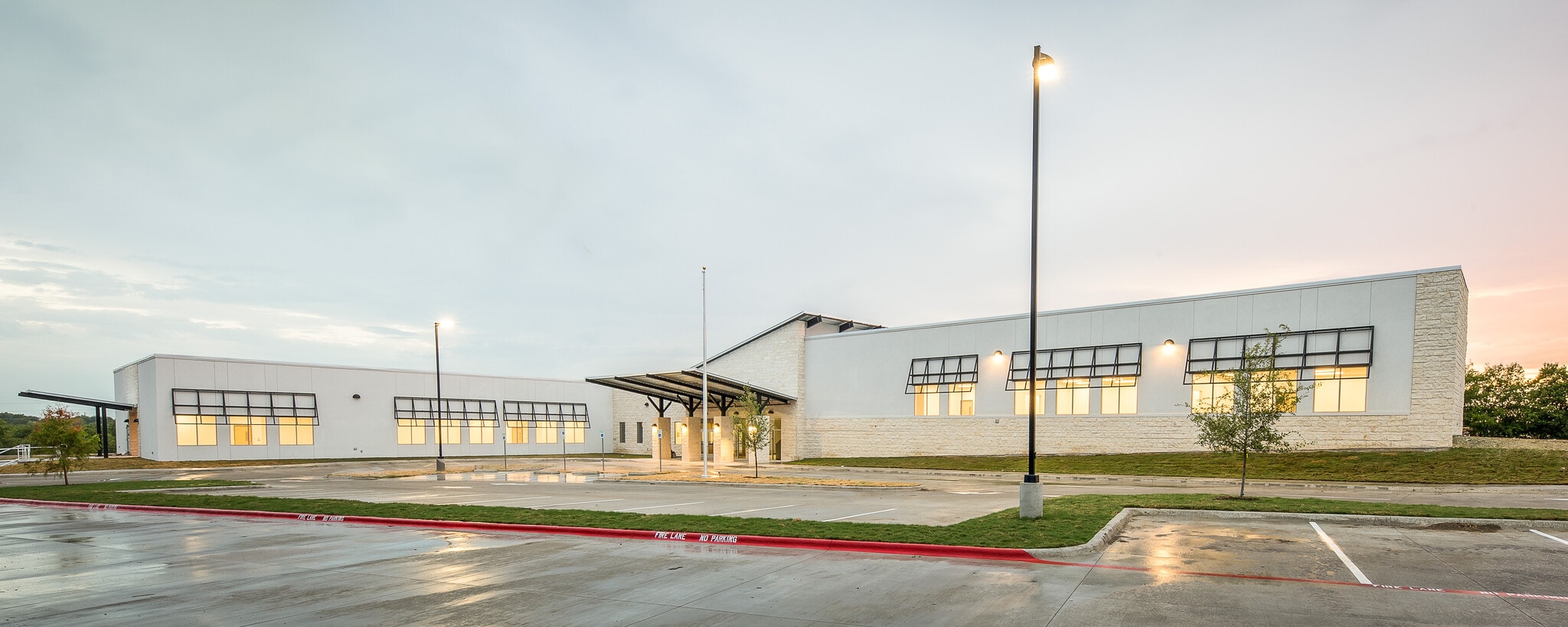 700 Stadium Dr, Georgetown, TX for Sale